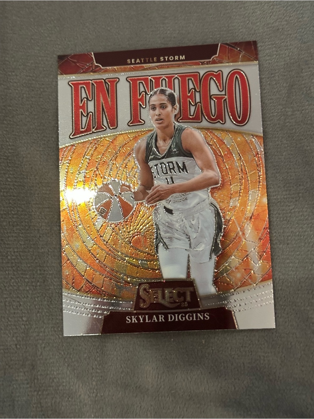 Panini Select Trading Card - Skylar Diggins